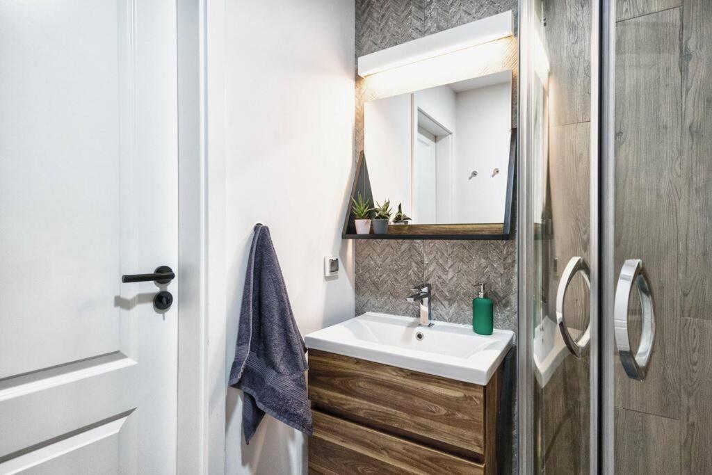 Archirent Apartament Warynskiego غدانسك المظهر الخارجي الصورة